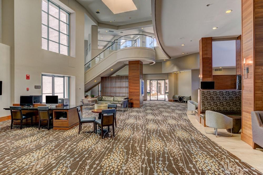 Hilton Phoenix Airport Экстерьер фото